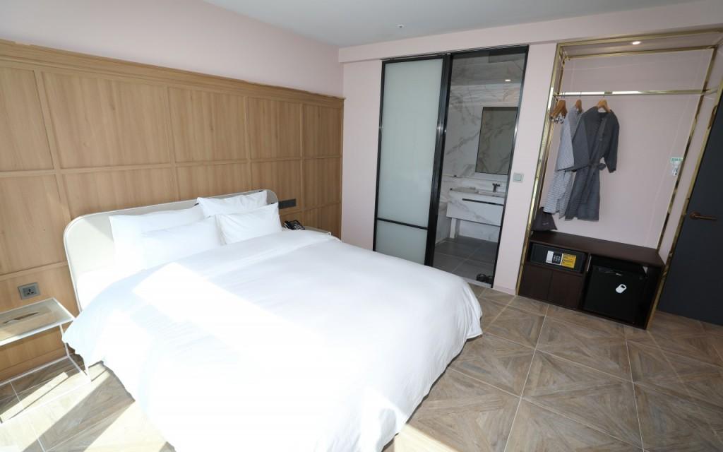 H Avenue Gwangalli Beach-23