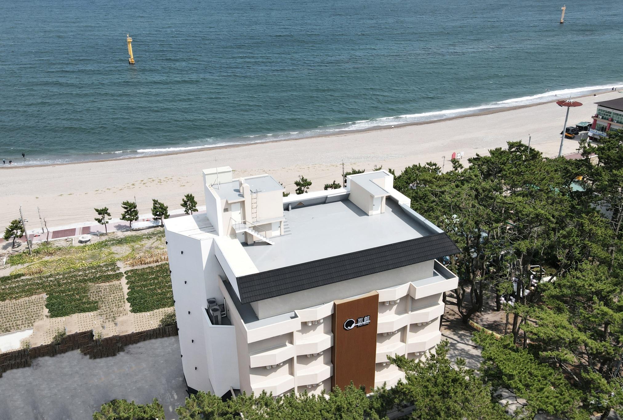 Gyeongju Denbastar Ryokan Hotel