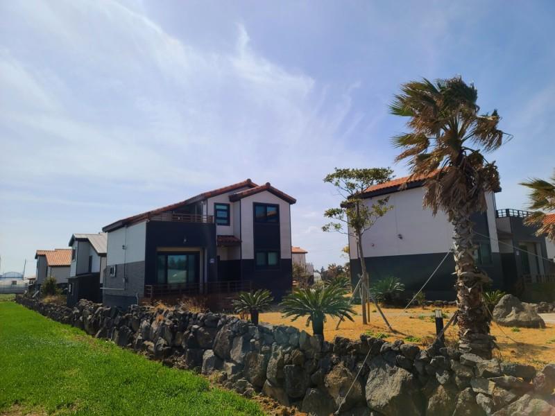 Seogwipo January Pension