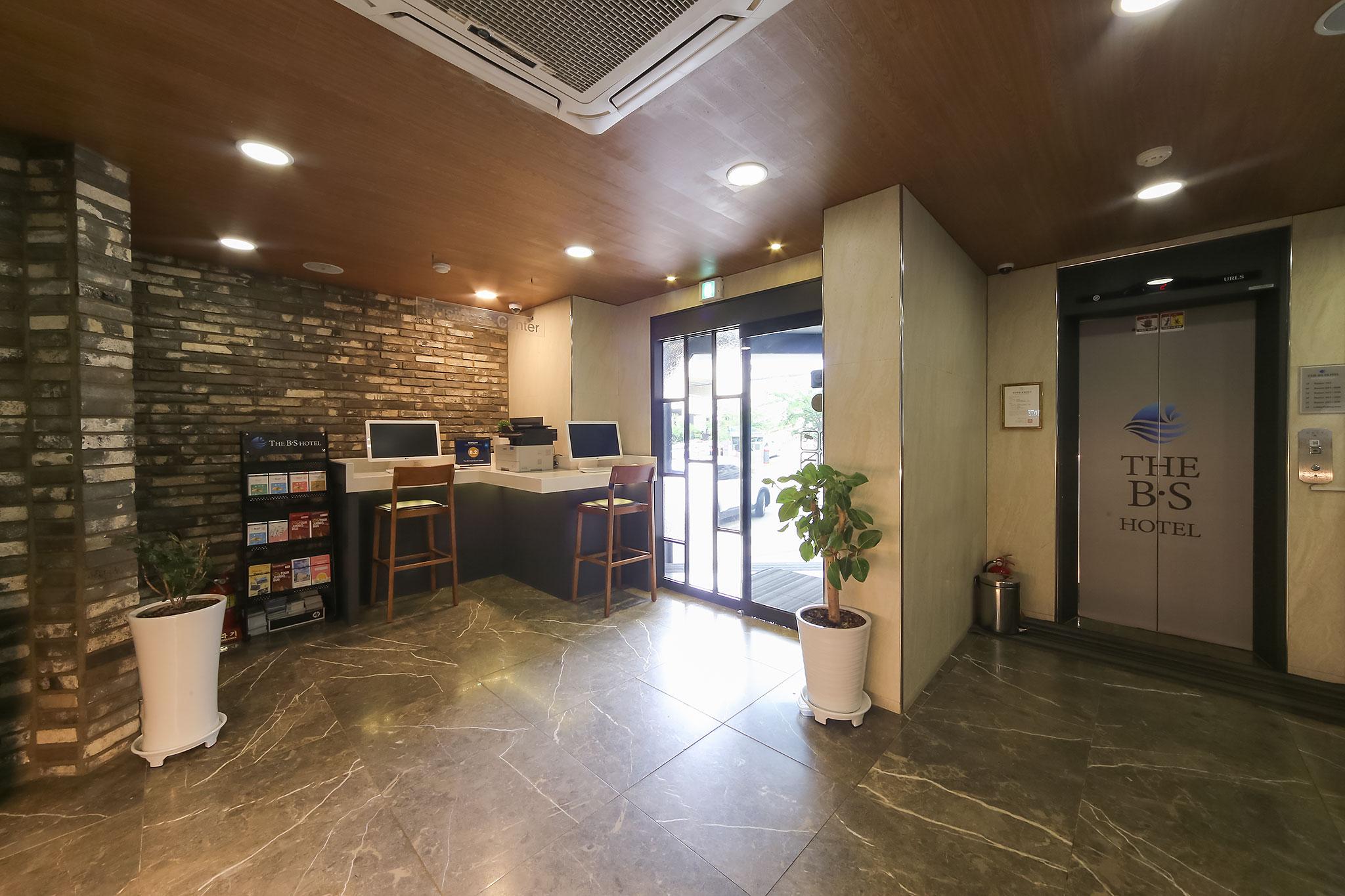 Busan Station THE B.S HOTEL-3