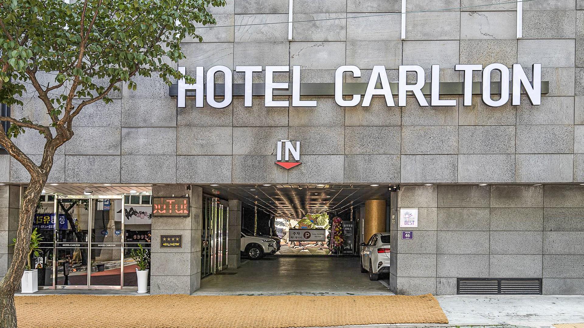 Hotel Carlton