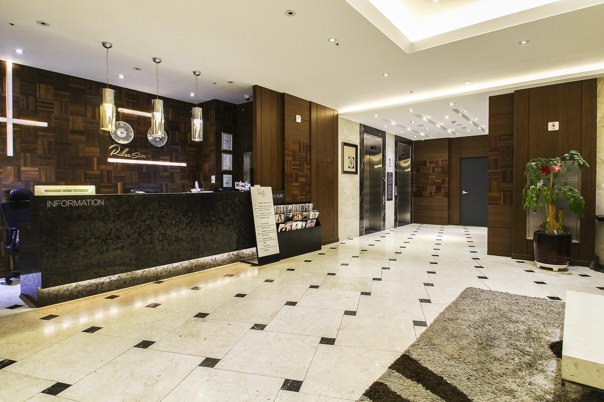 Ganseok Alice Suite Hotel-23