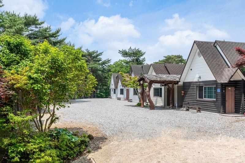 Taean (Anmyeondo) Forest Sound of Waves Haerujil Pension