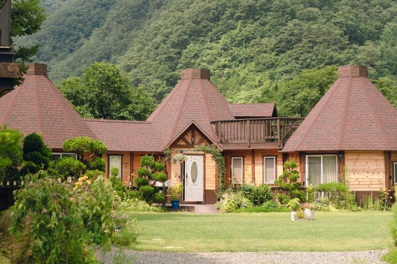 Goesan Neutinamu House Pension