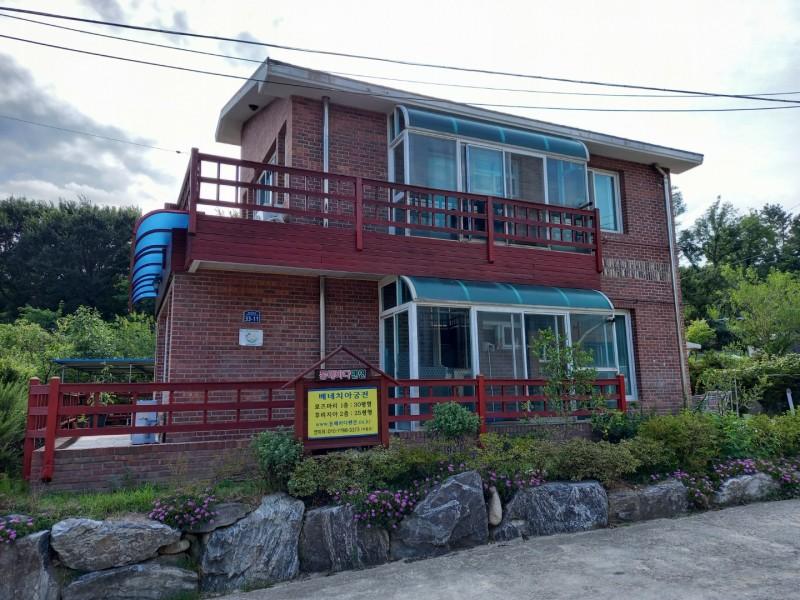 Uljin Venice Palace Guesthouse