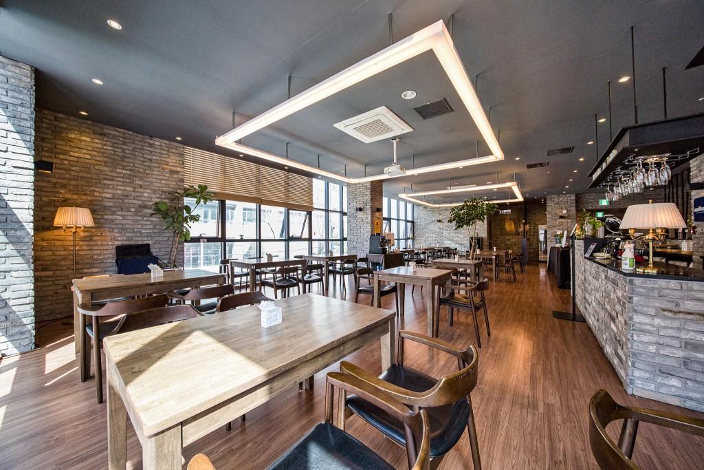 Hotel Vella Suite-14