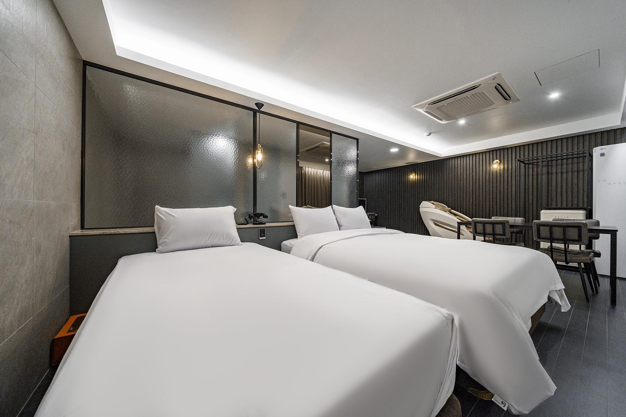 Seongnam HOTEL wol