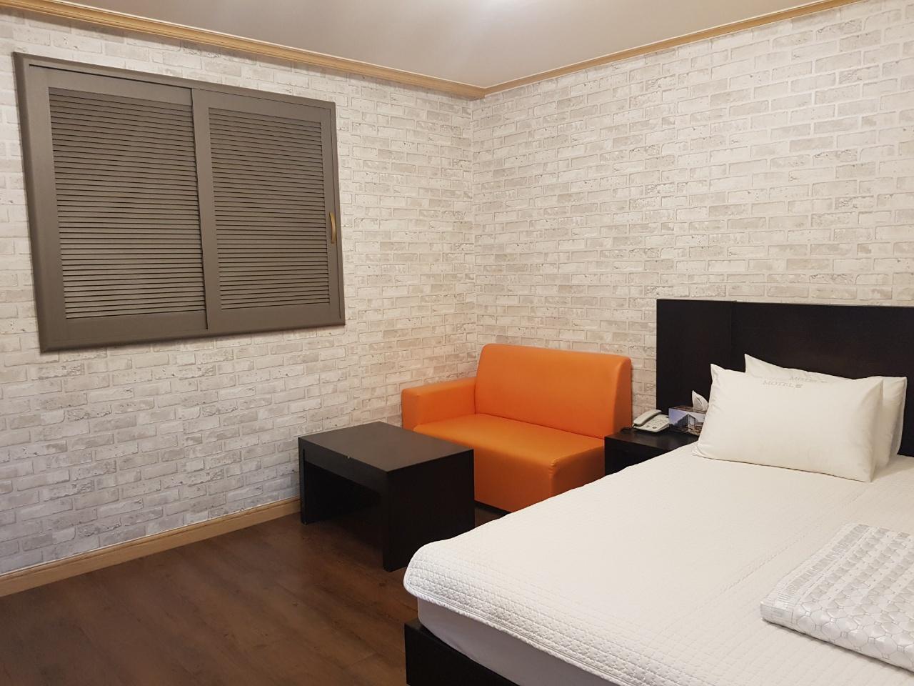 Gongju Guam Motel