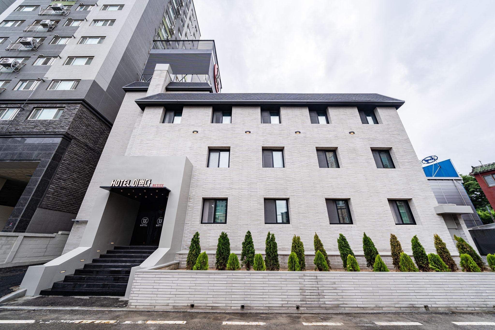 Yongin Hotel Pretty Petit-10