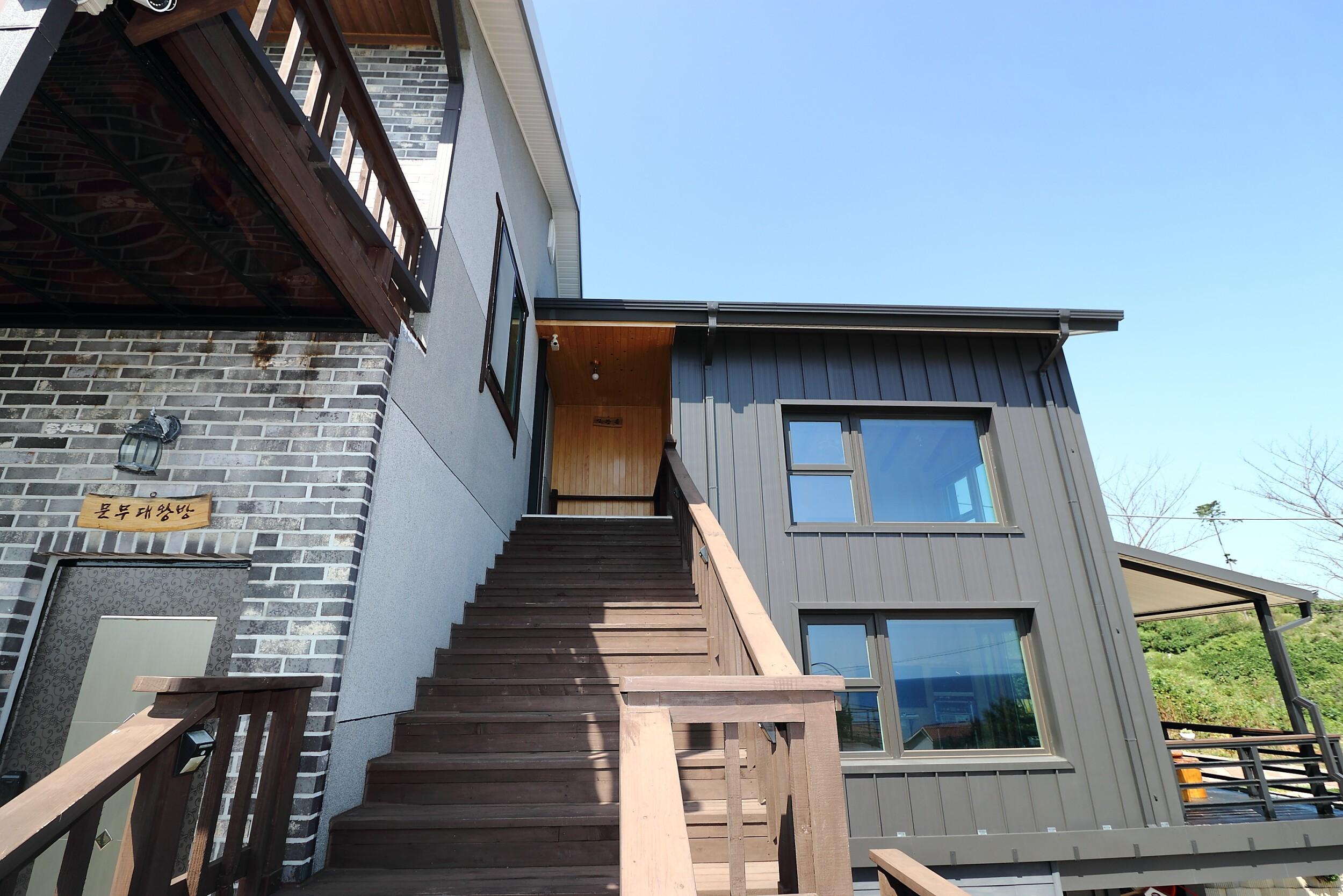 Gyeongju Happy Dream Pension-23