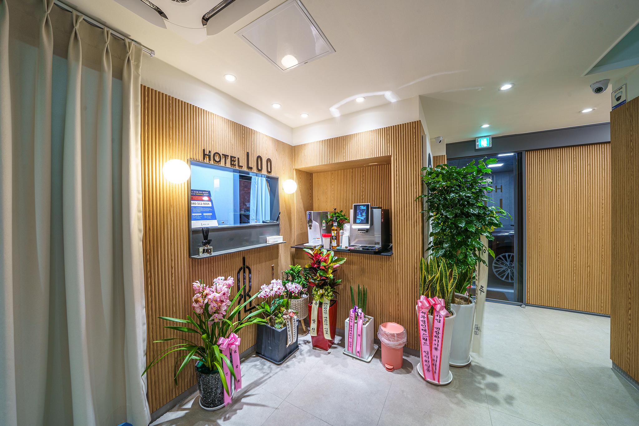 Dongdaemun History Cultural Park Station LOO (Lou Hotel)-4