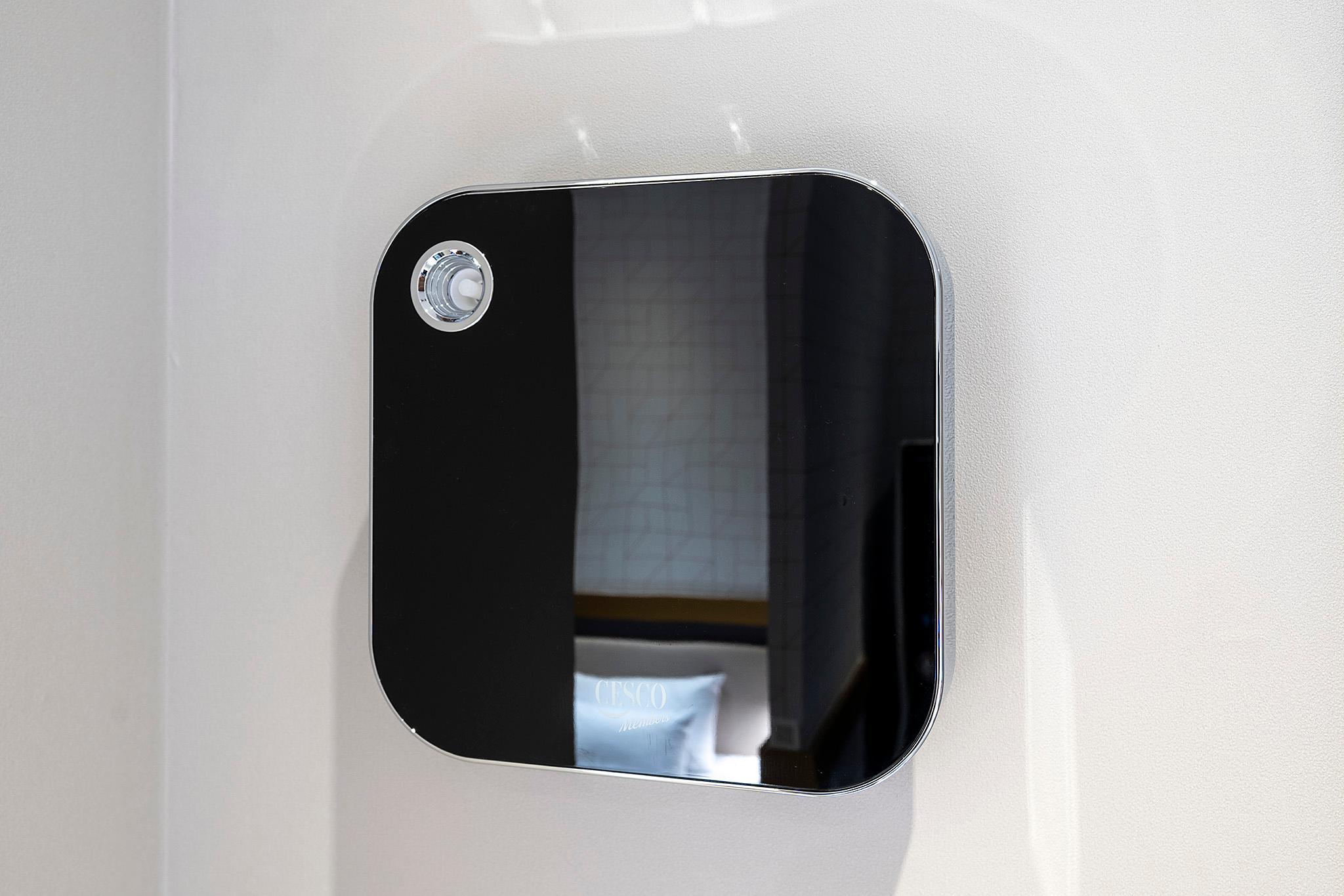 Wolgot Station Brown Dot-41