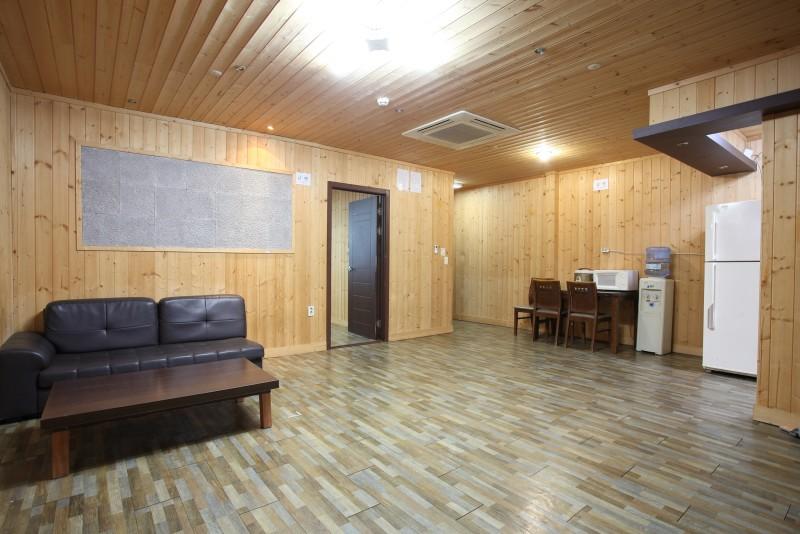 Yongin The Whoo Pension-3