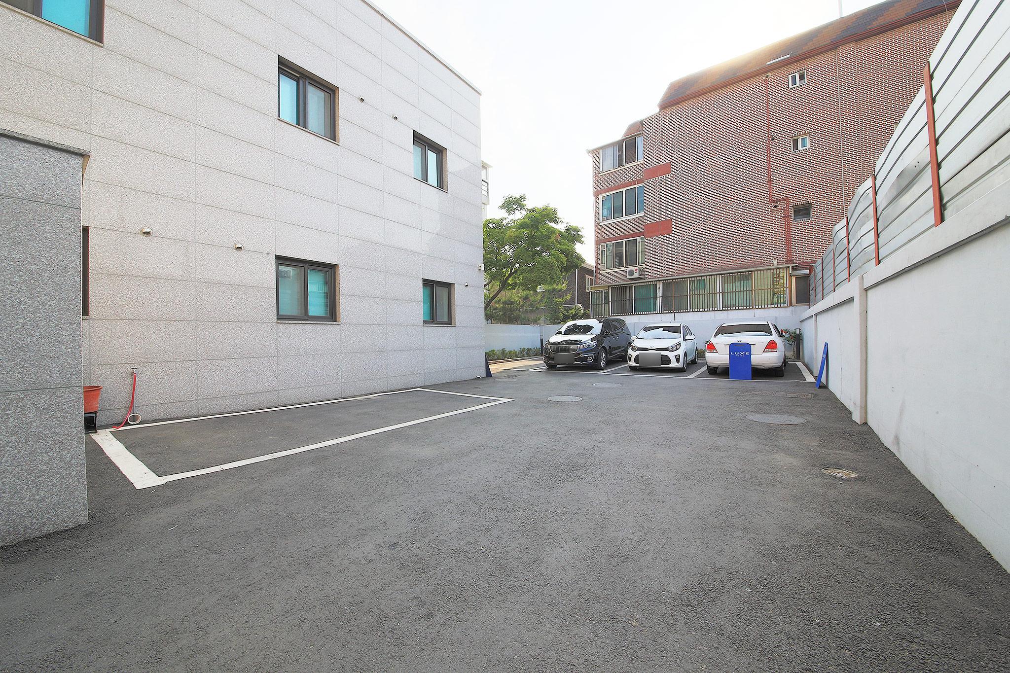 Dobong (Banghak Station) Lux-7