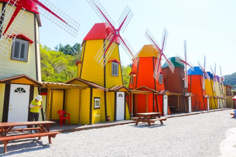 Geochang Windmill Village Pension