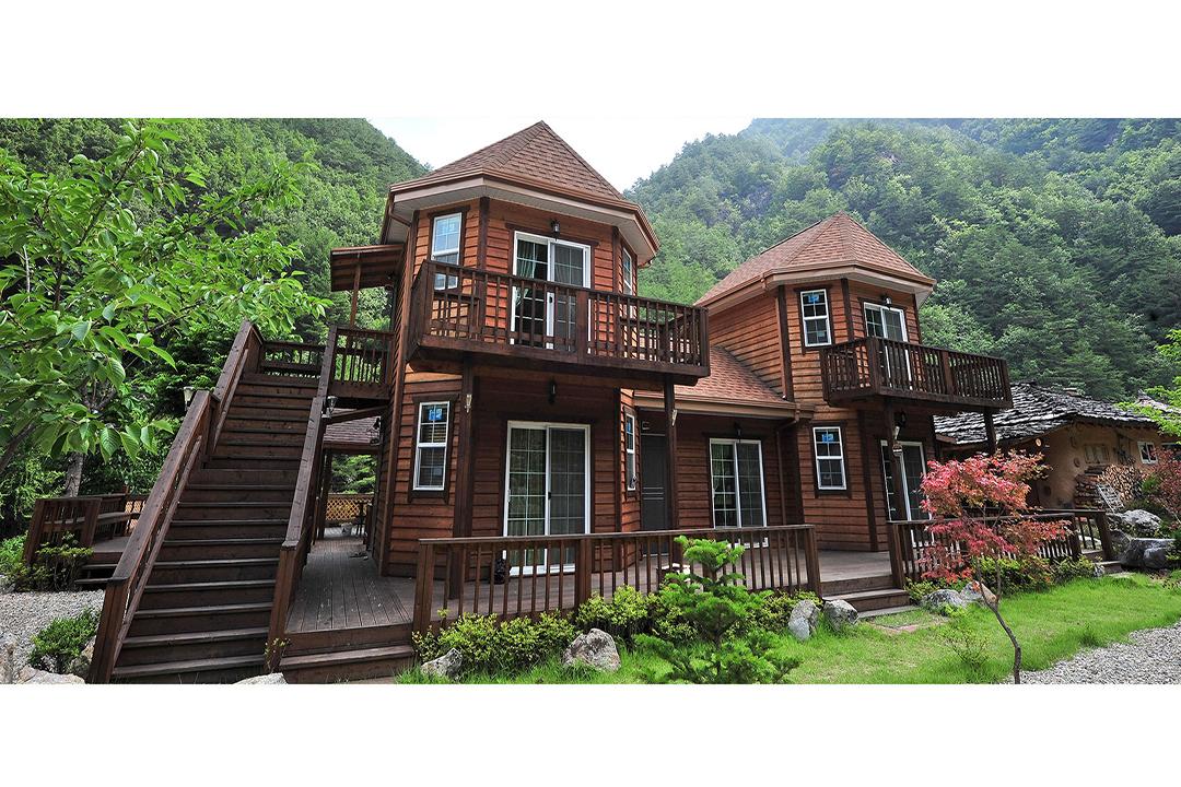 Samcheok Deokpung Valley Areumgol Pension