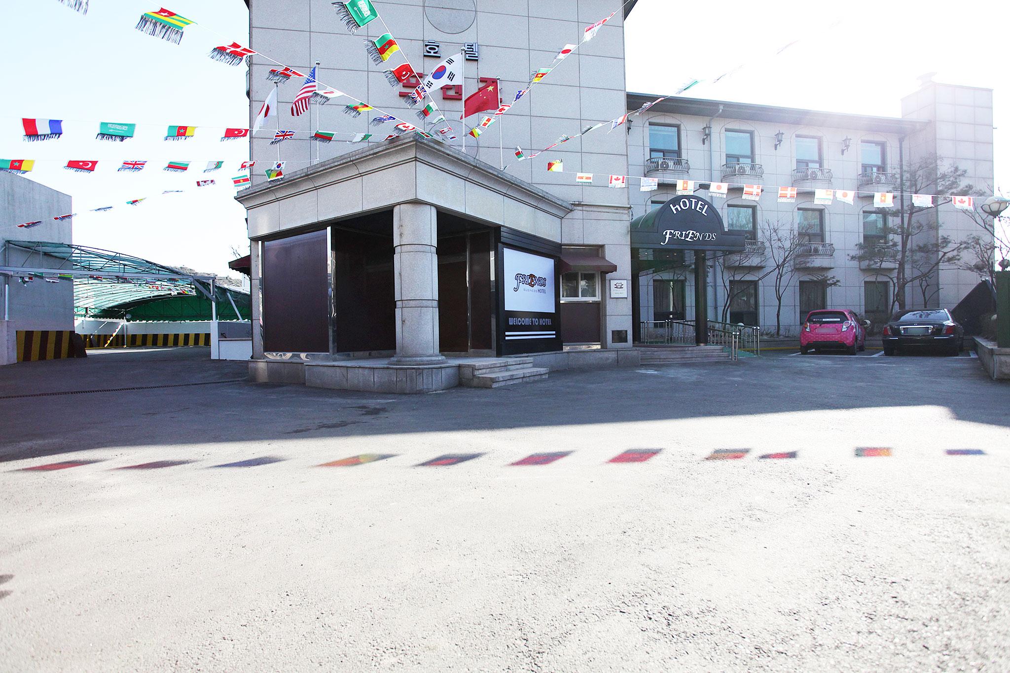 Incheon (Songdo) Friends-18