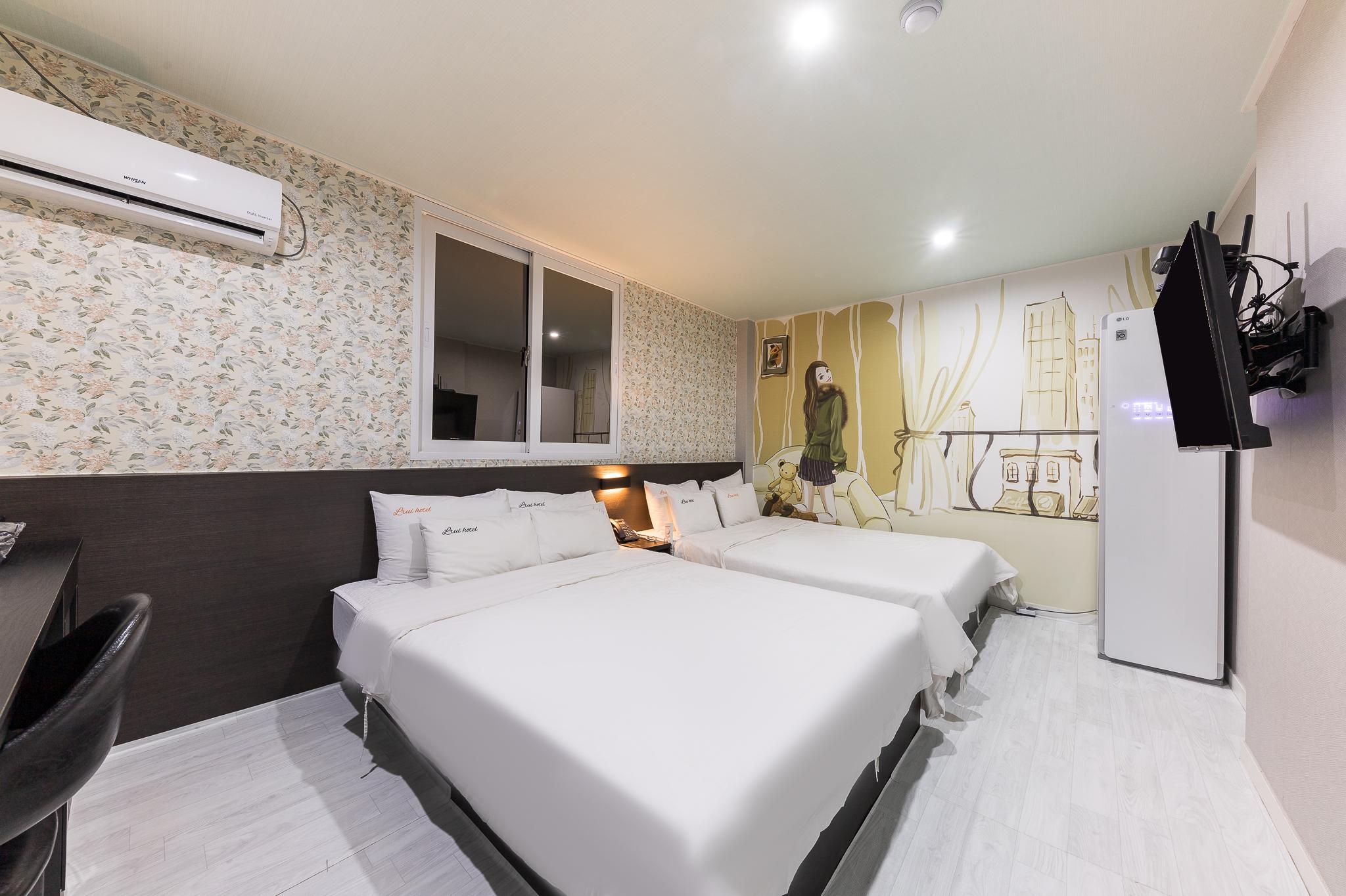 Changwon Jinhae Hotel Lrui