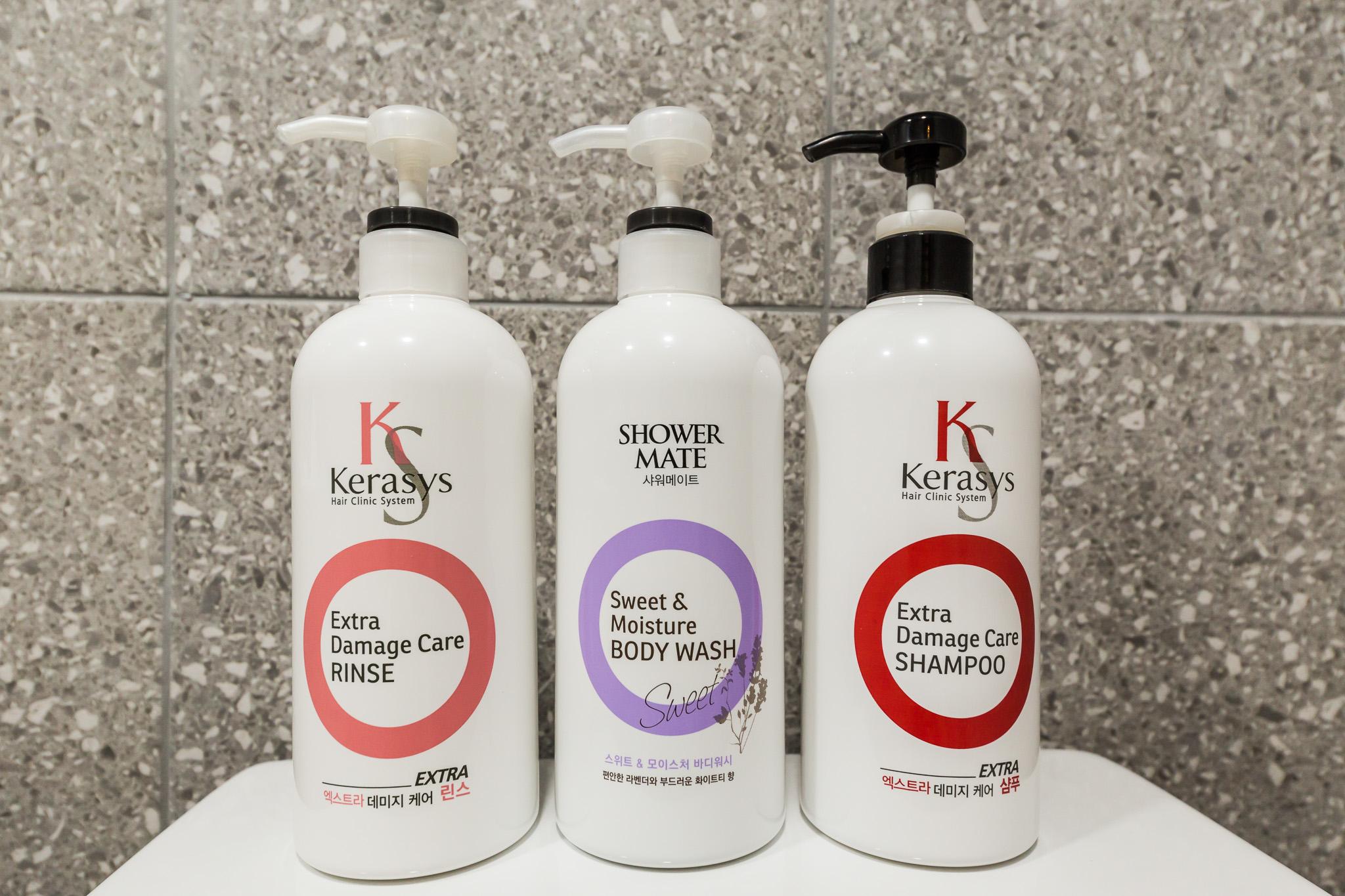 Reunion Hotel Piano-15