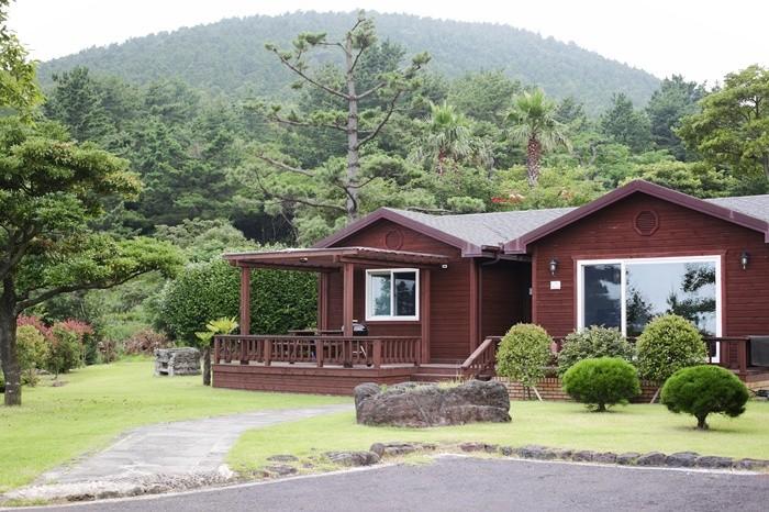 Jeju Hallaheights Pension