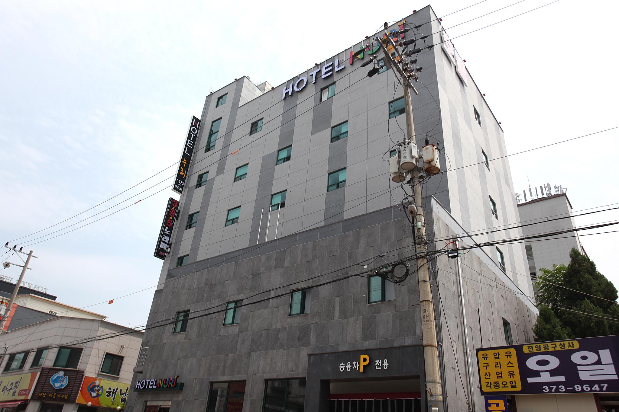 Osan Hotel Nuri-11