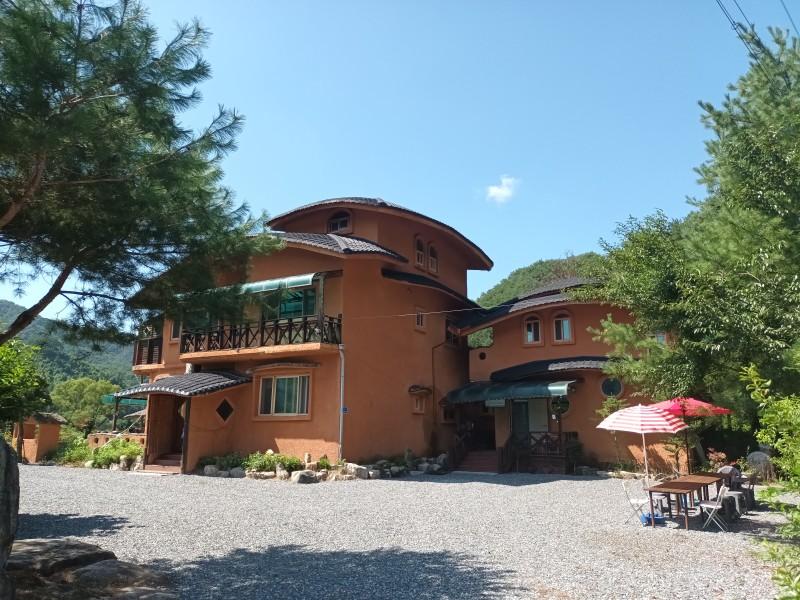 Jecheon Drama Hwangto Pension