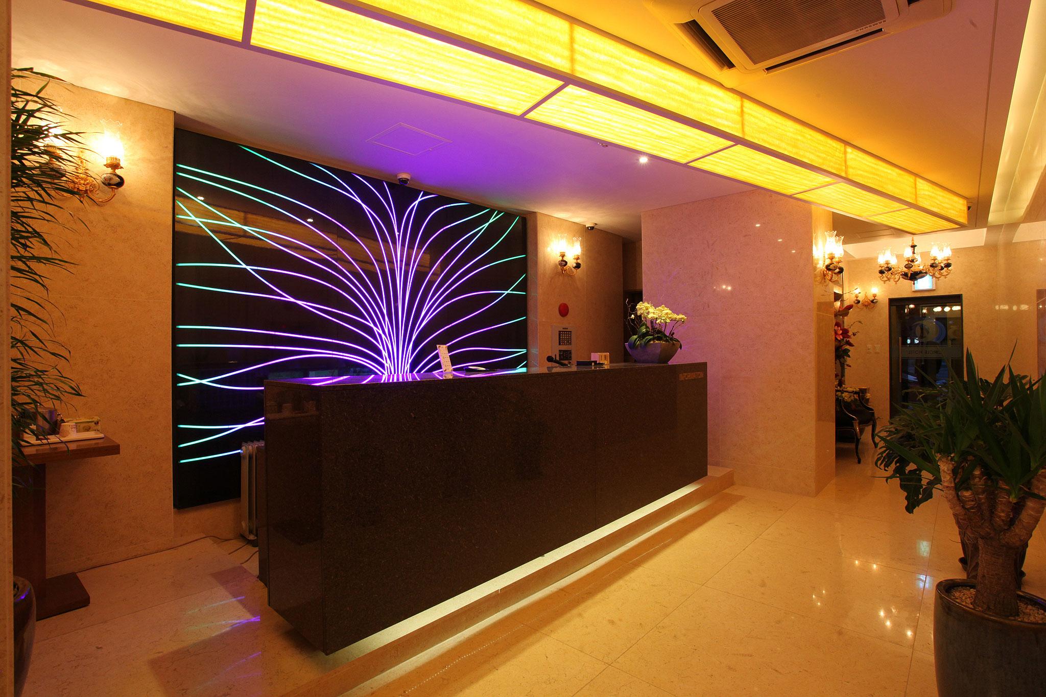 Hapjeong Circle Hotel-8