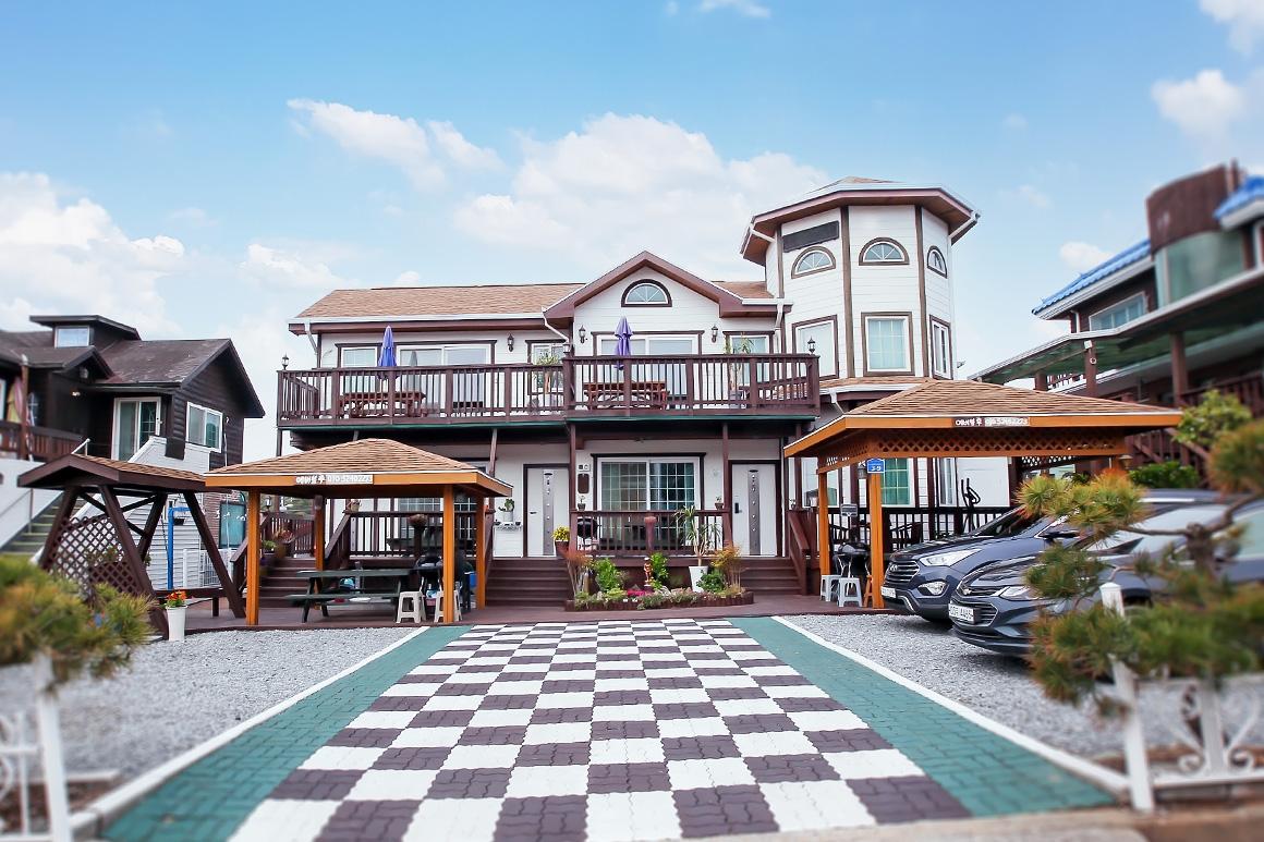 Taean Everblue Pension