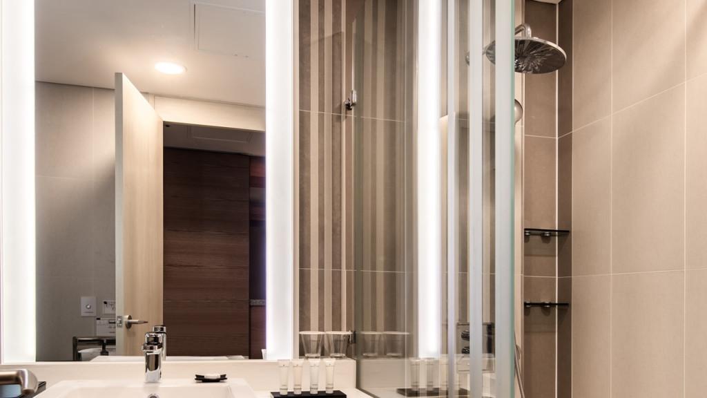 Golden Tulip Incheon Airport-12