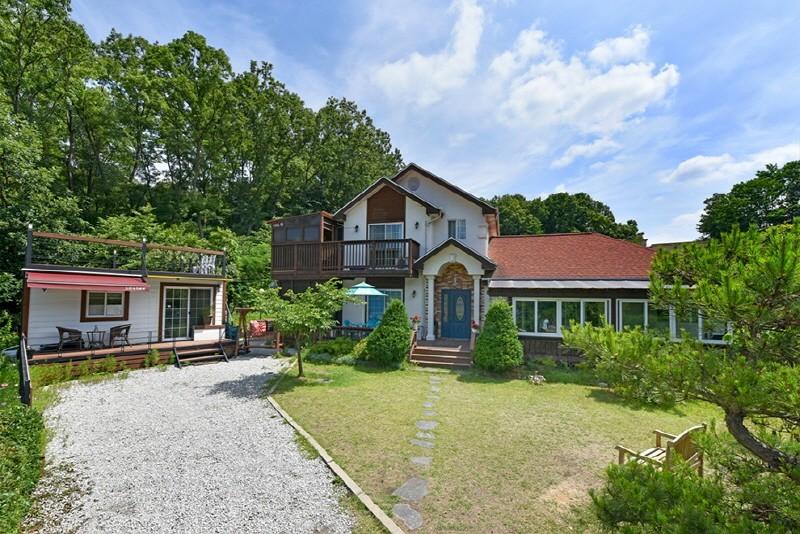 Yongin Neutinamu Pension