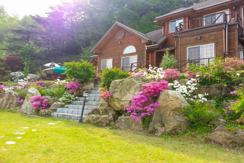 Yeongju Happy Pension