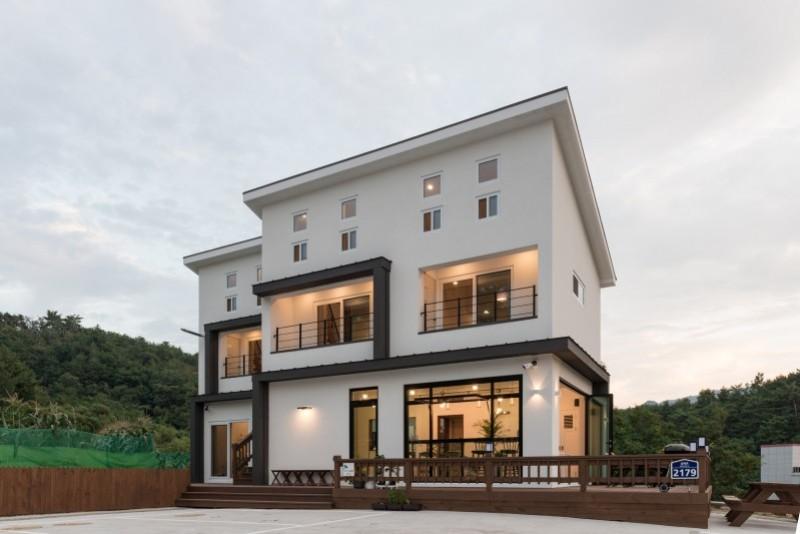 Samcheok Draw Yonghua Pension