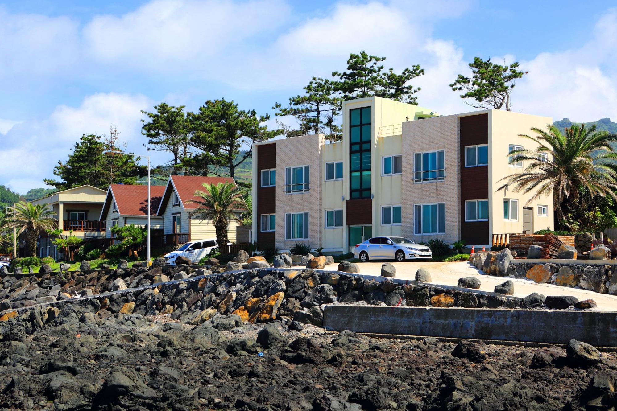 Seogwipo Badang Garden Pension
