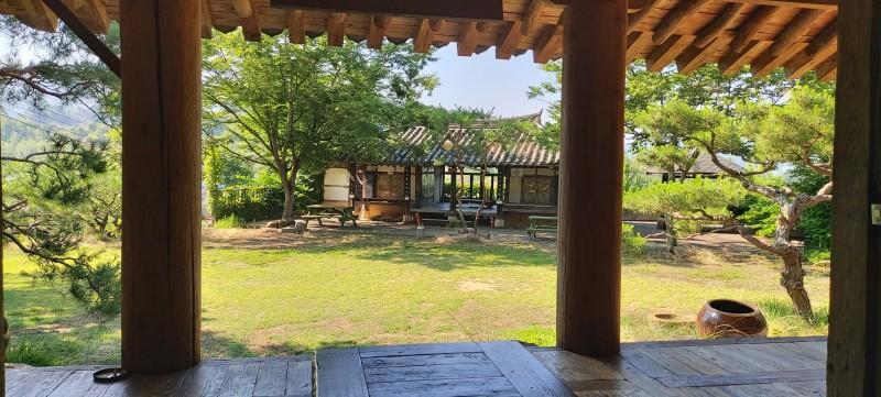 Gimhae Mucheoksan Tourist Art Center Pension