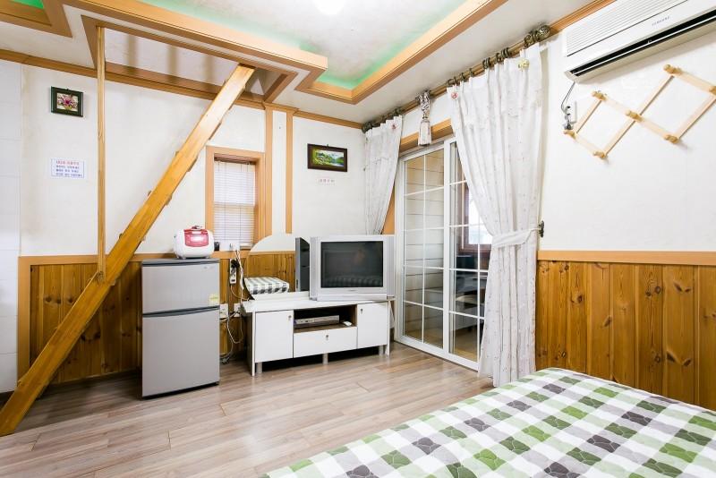 Hwaseong Yeoulteo Pension-9