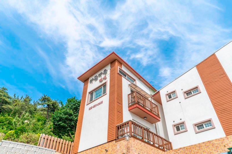 Daebudo Beautiful Pension-40