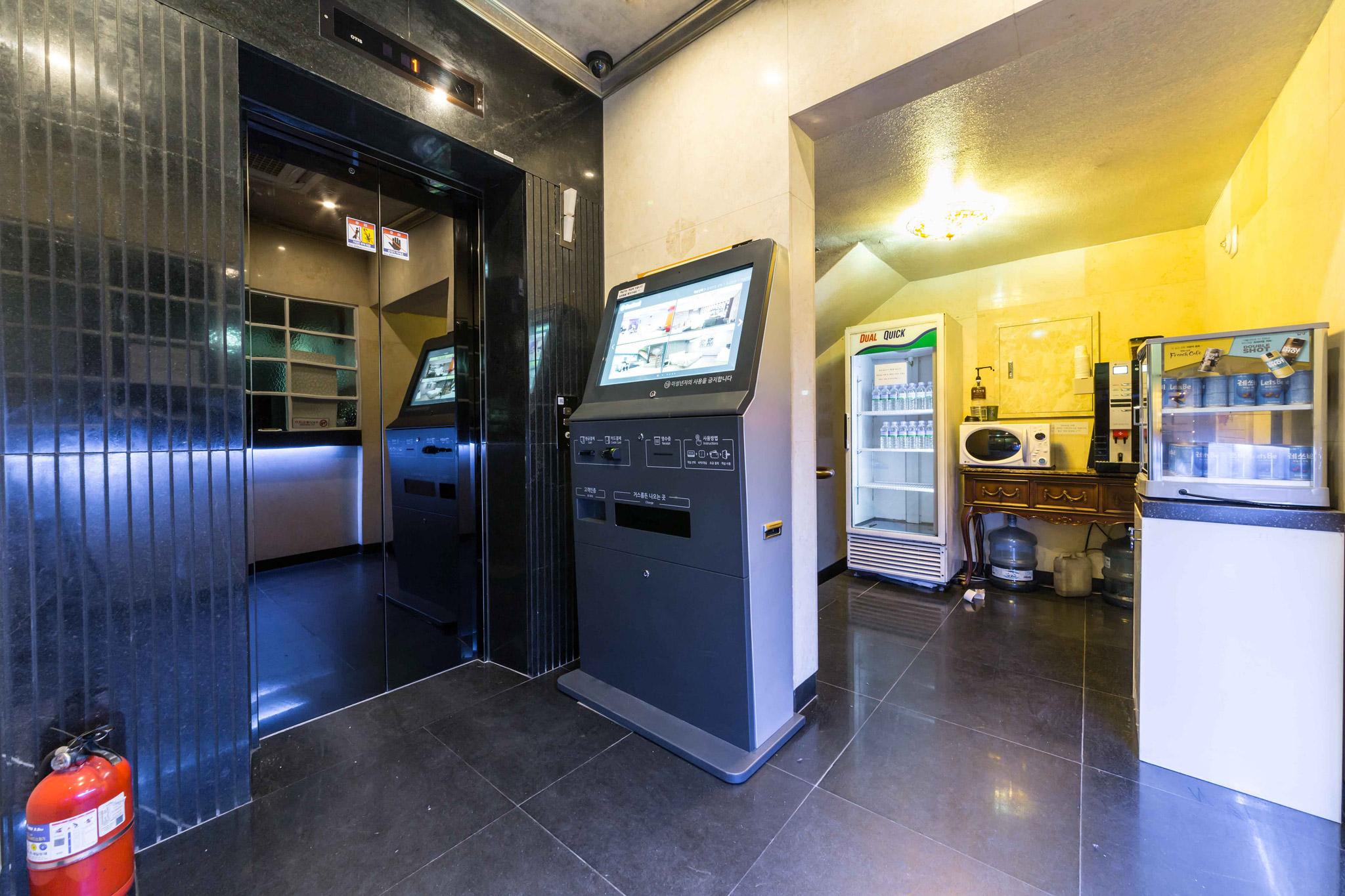 Bucheon (Sangdong) R Hotel-5