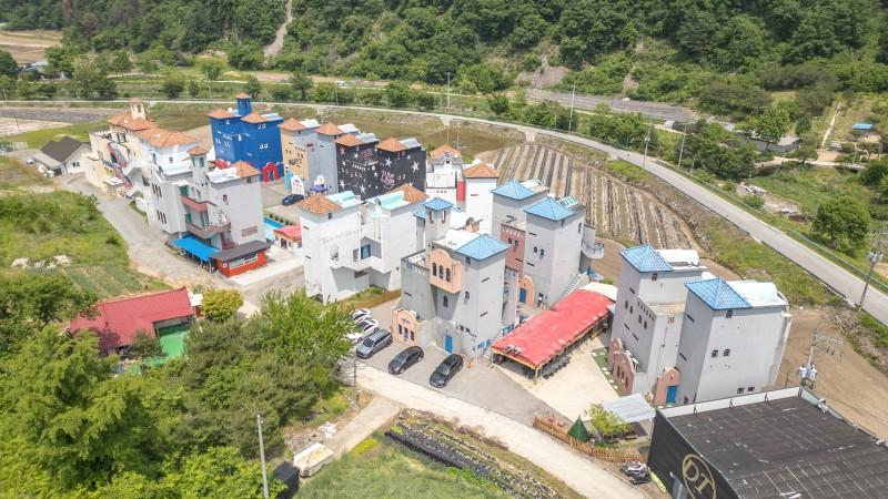 Chuncheon Ibiza Pension