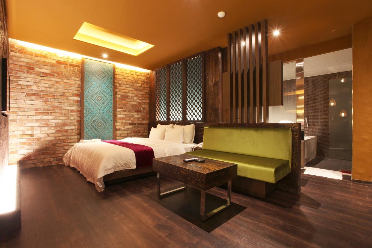 Incheon (Guwol-dong) TWOSOME (2S)