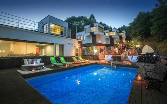 Hoengseong Momo's Attic Pension