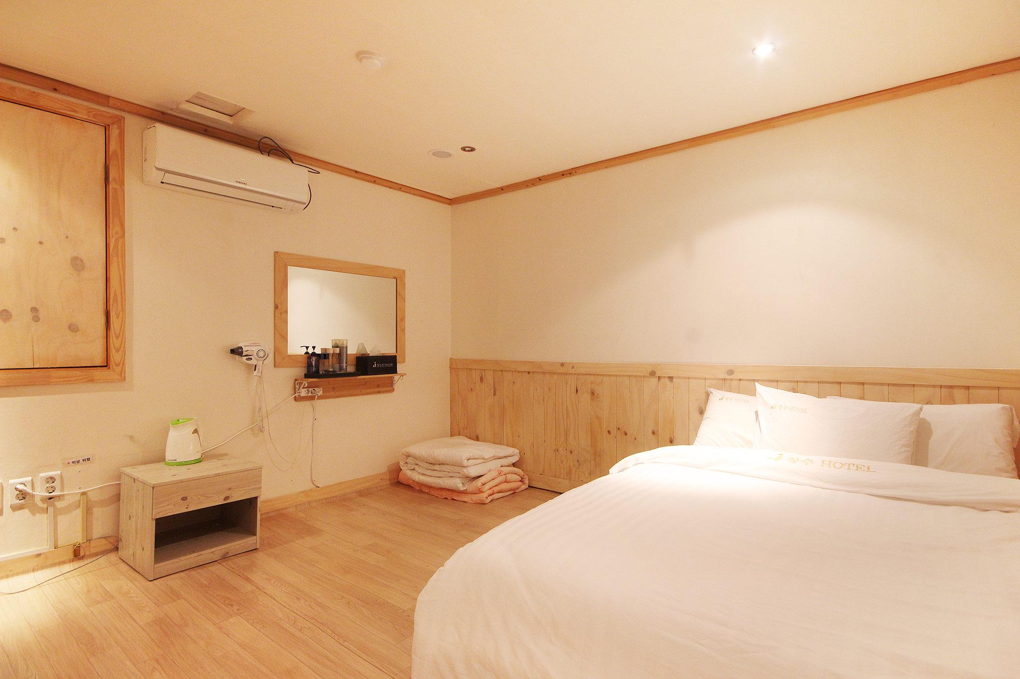 Jangsu Oncheon Hotel