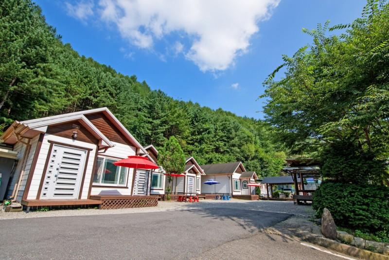 Hongcheon Gongjaksan Pureun Pension