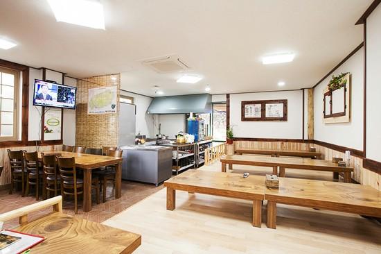 National Palace Guest House-4