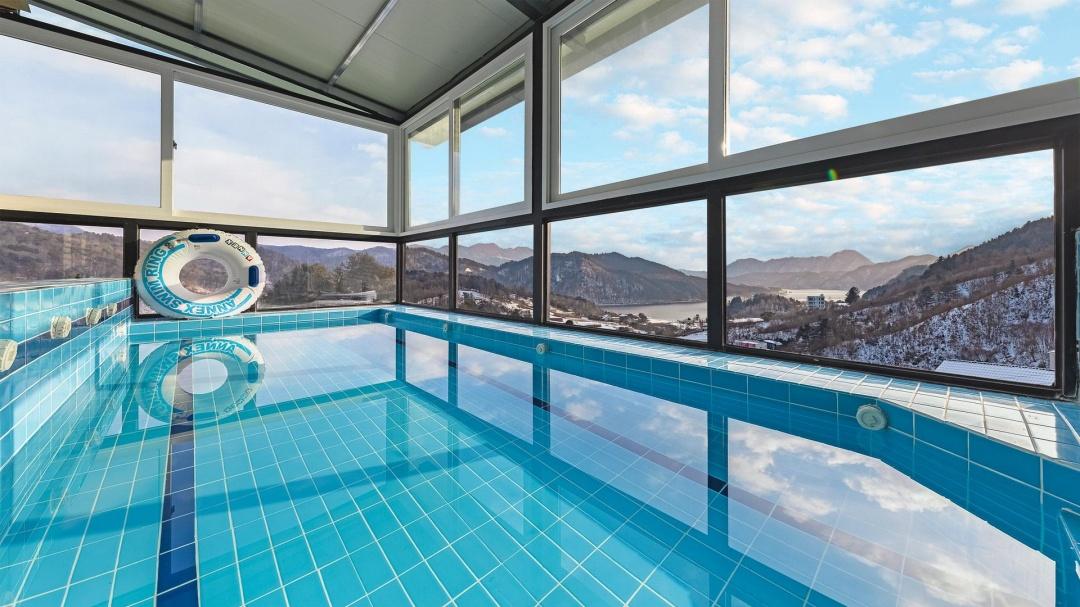 Gapyeong rendezvous pool villa