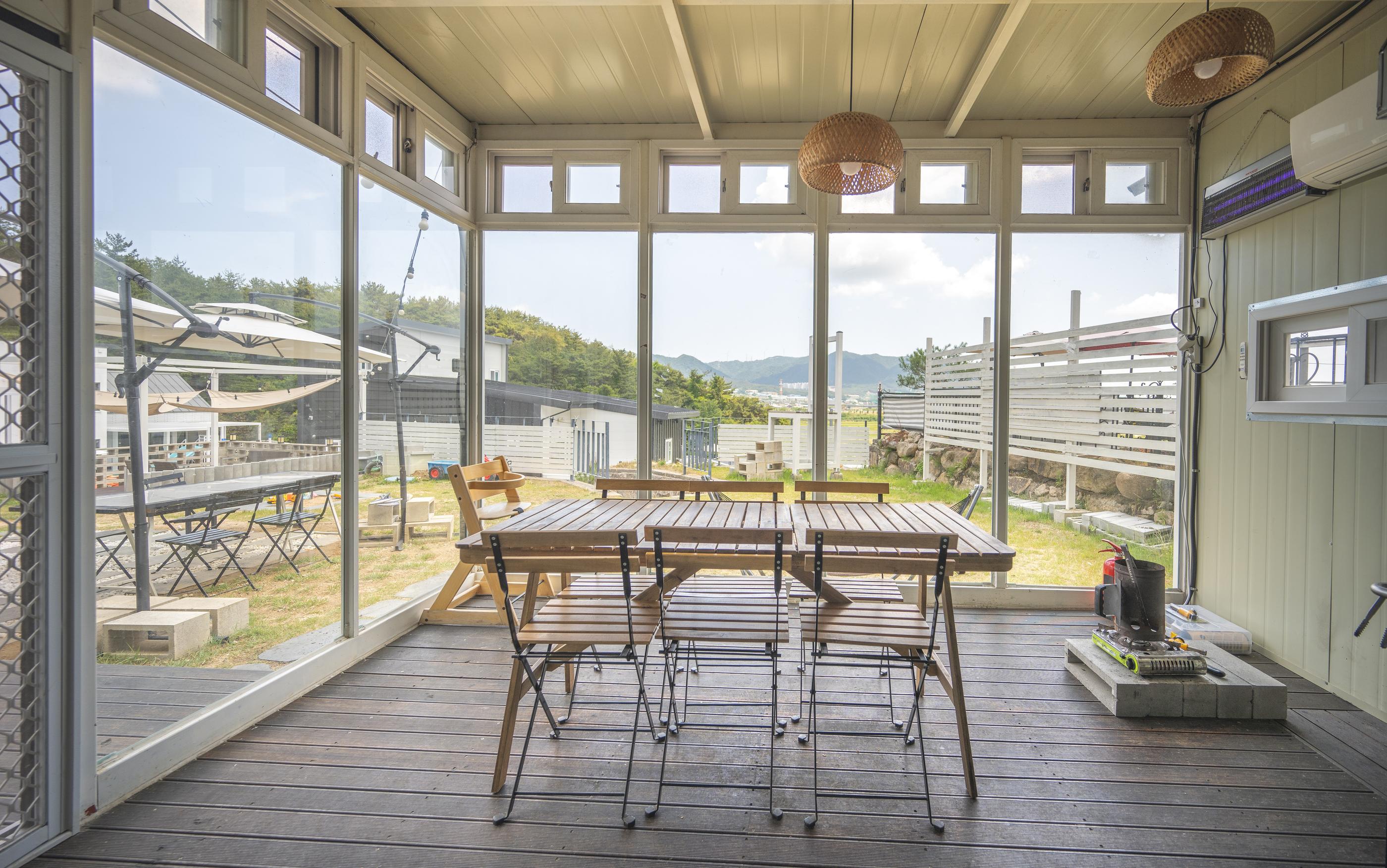 Kyoengju JNG Pool Villa-7