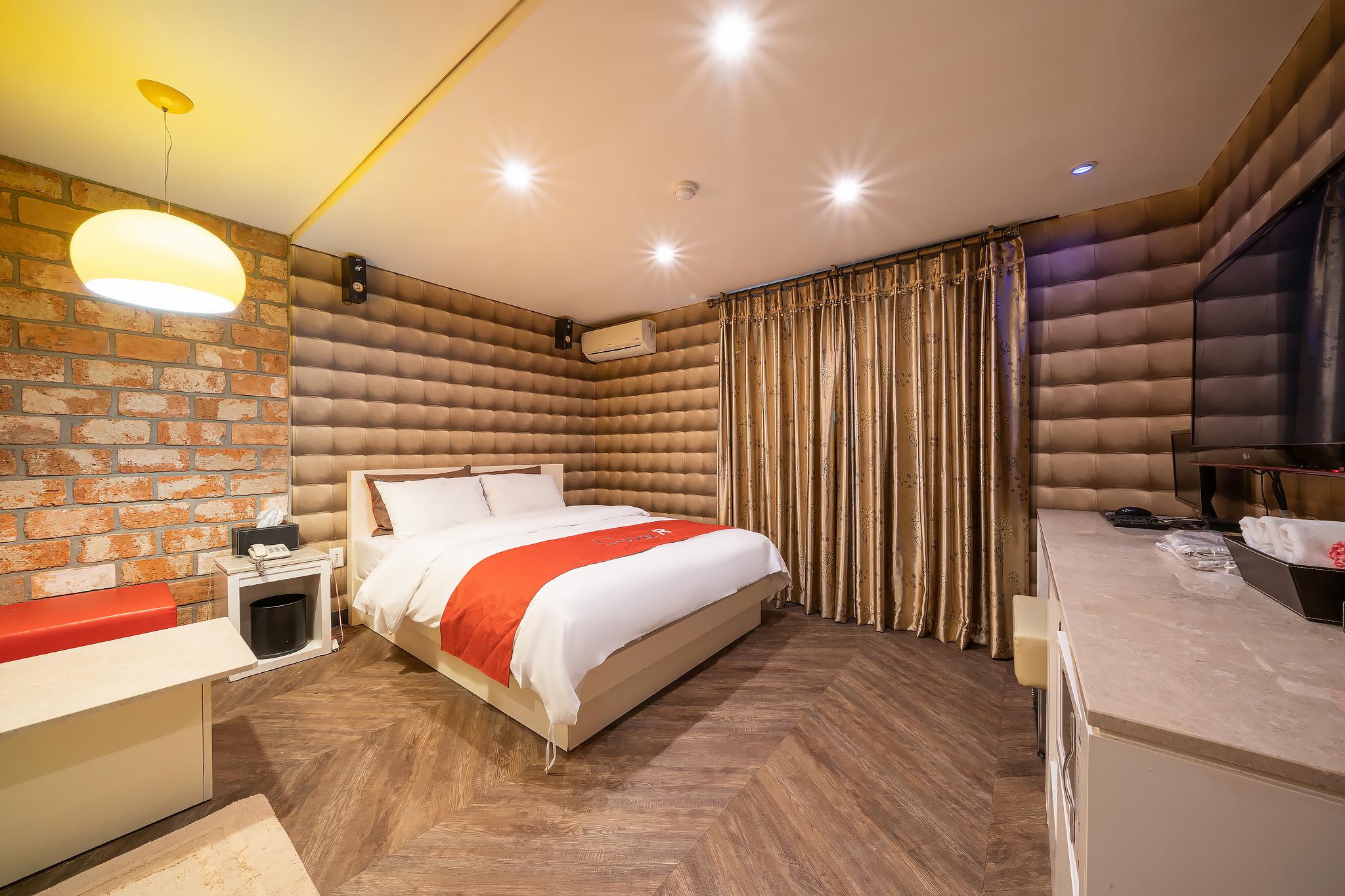 Bucheon (Sangdong) R Hotel-2