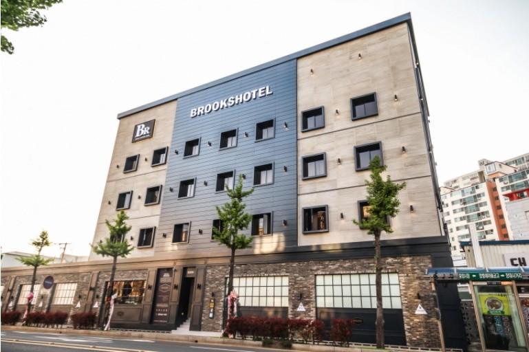 Tongyeong Brooks Hotel