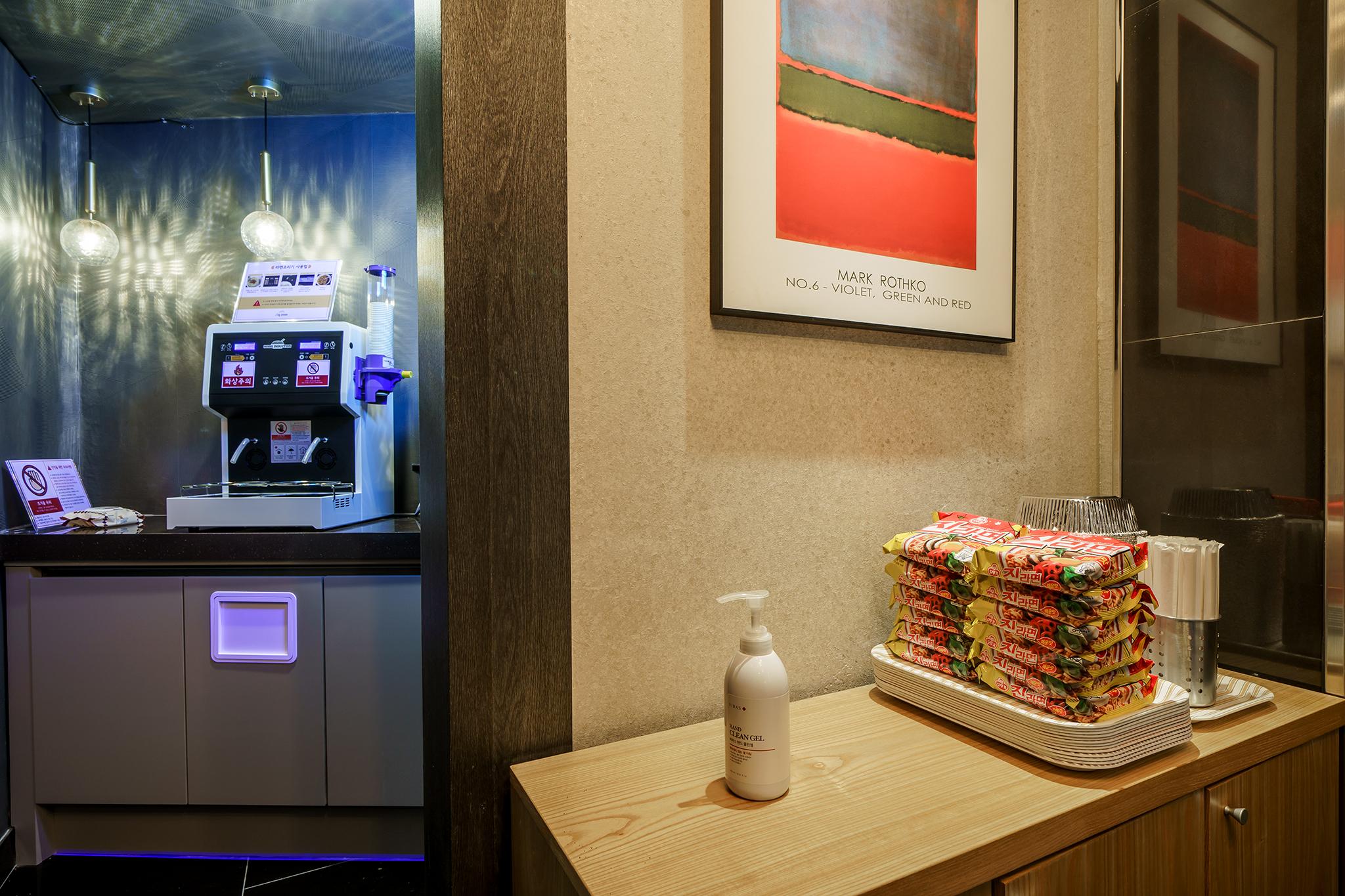 Busan Yangjeong Stay Avenue Hotel-17
