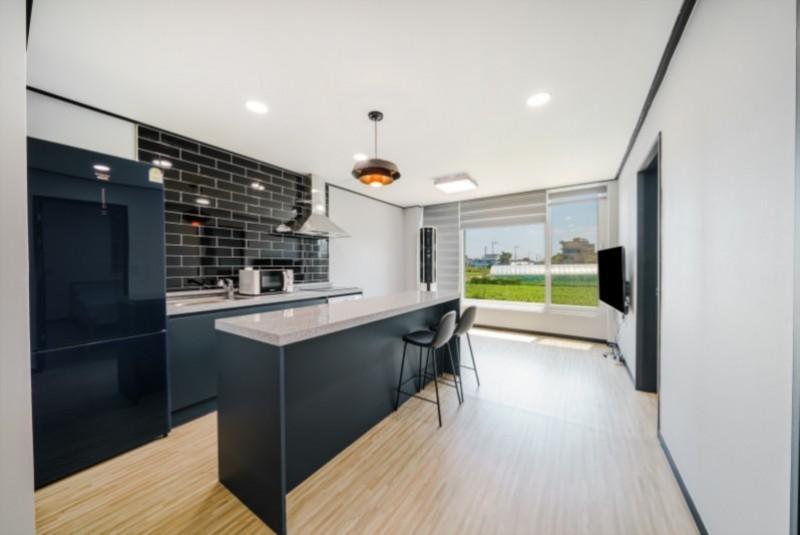 Goseong Hayanpado Pension