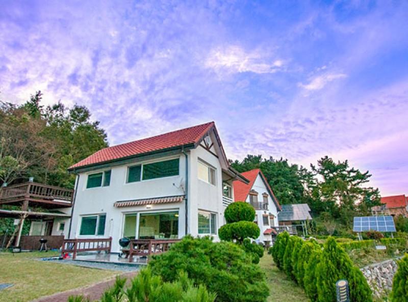Namhae German Village Beethoven House Pension